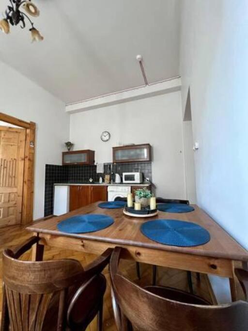 Plac Szczepanski / Old Town Appartement *