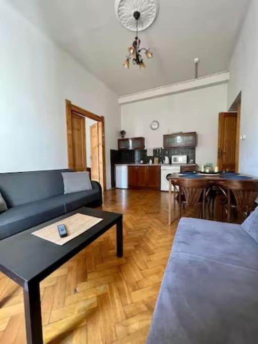 Plac Szczepanski / Old Town Apartament Kraków